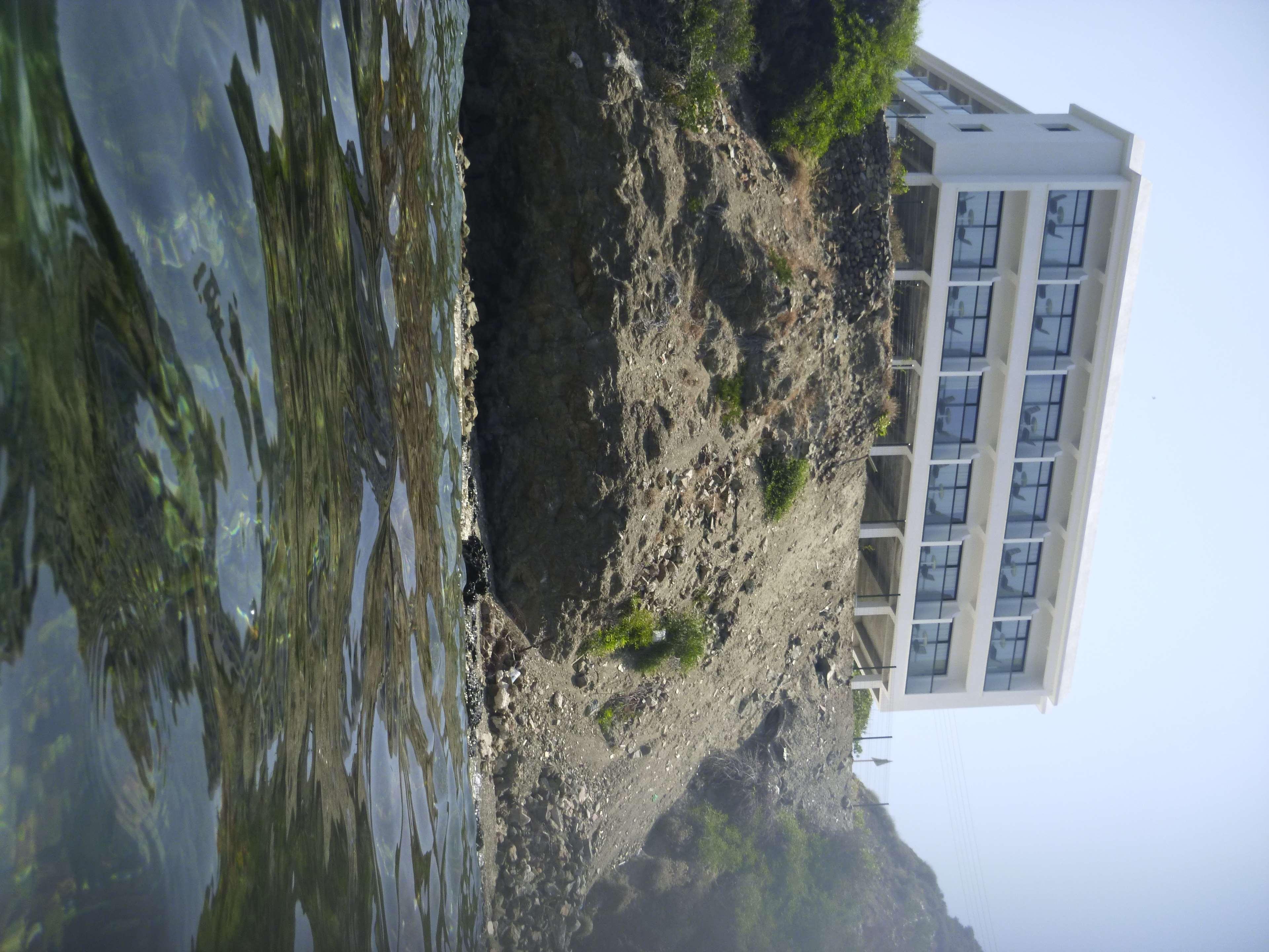 E.J. Pyrgos Bay Hotel Luaran gambar